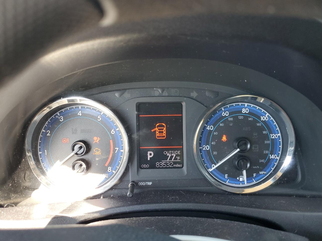 2019 TOYOTA COROLLA L photo 9