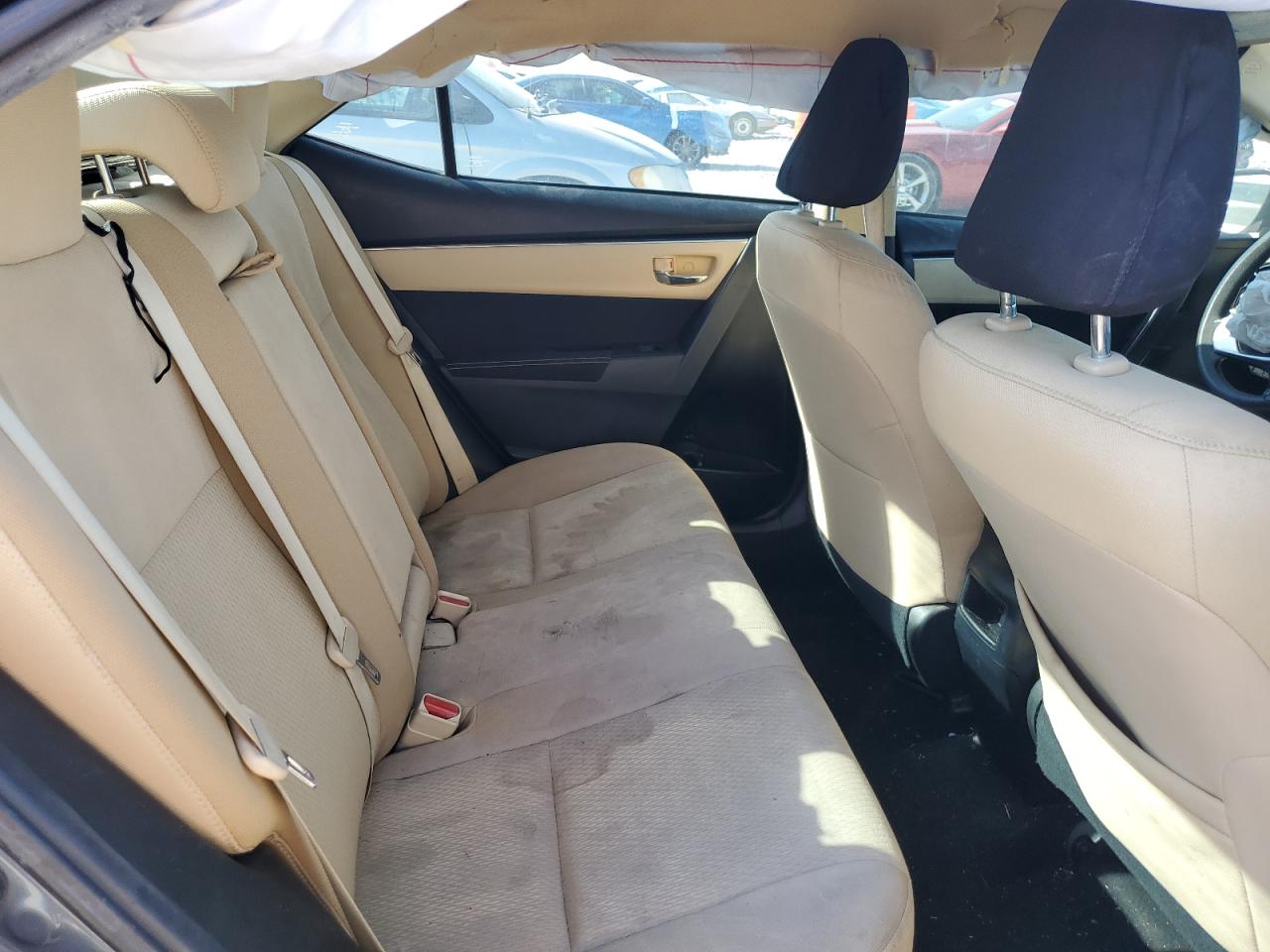2019 TOYOTA COROLLA L photo 10