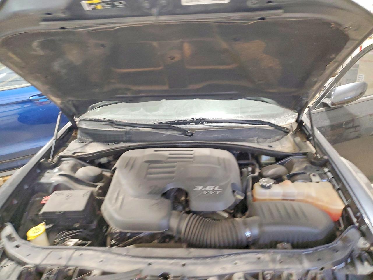 2018 CHRYSLER 300 S photo 11