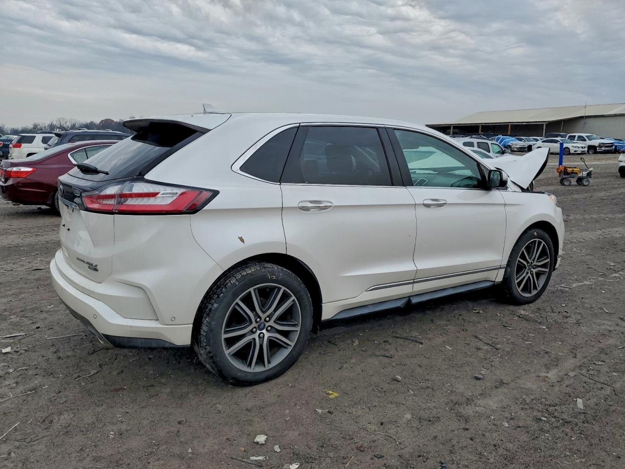 2019 FORD EDGE TITANIUM photo 5