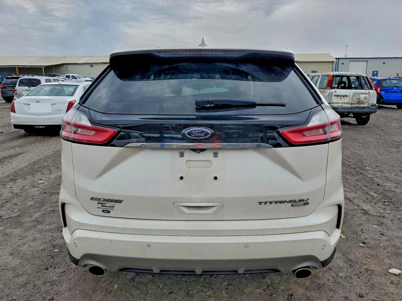 2019 FORD EDGE TITANIUM photo 11