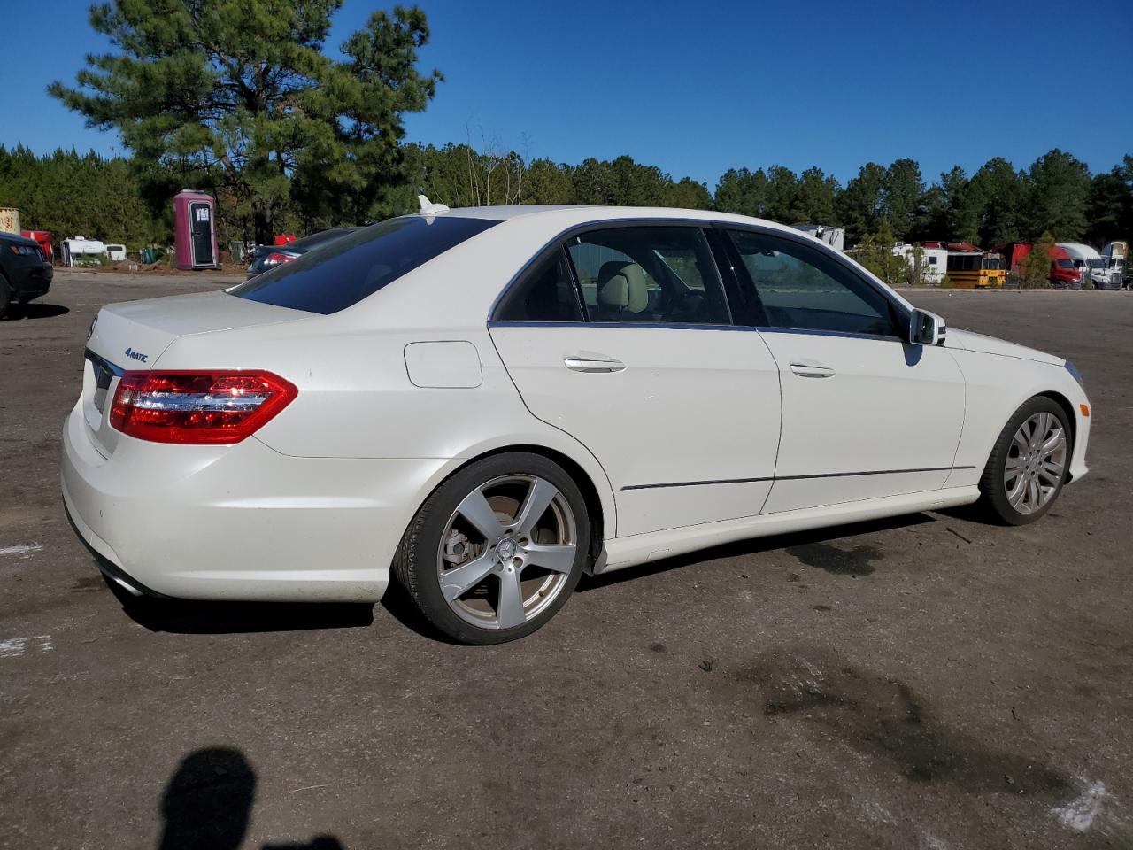 2011 MERCEDES-BENZ E 350 4MATIC photo 3