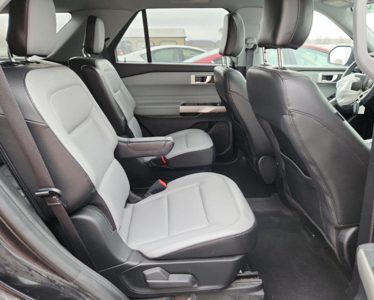 2021 FORD EXPLORER XLT photo 21