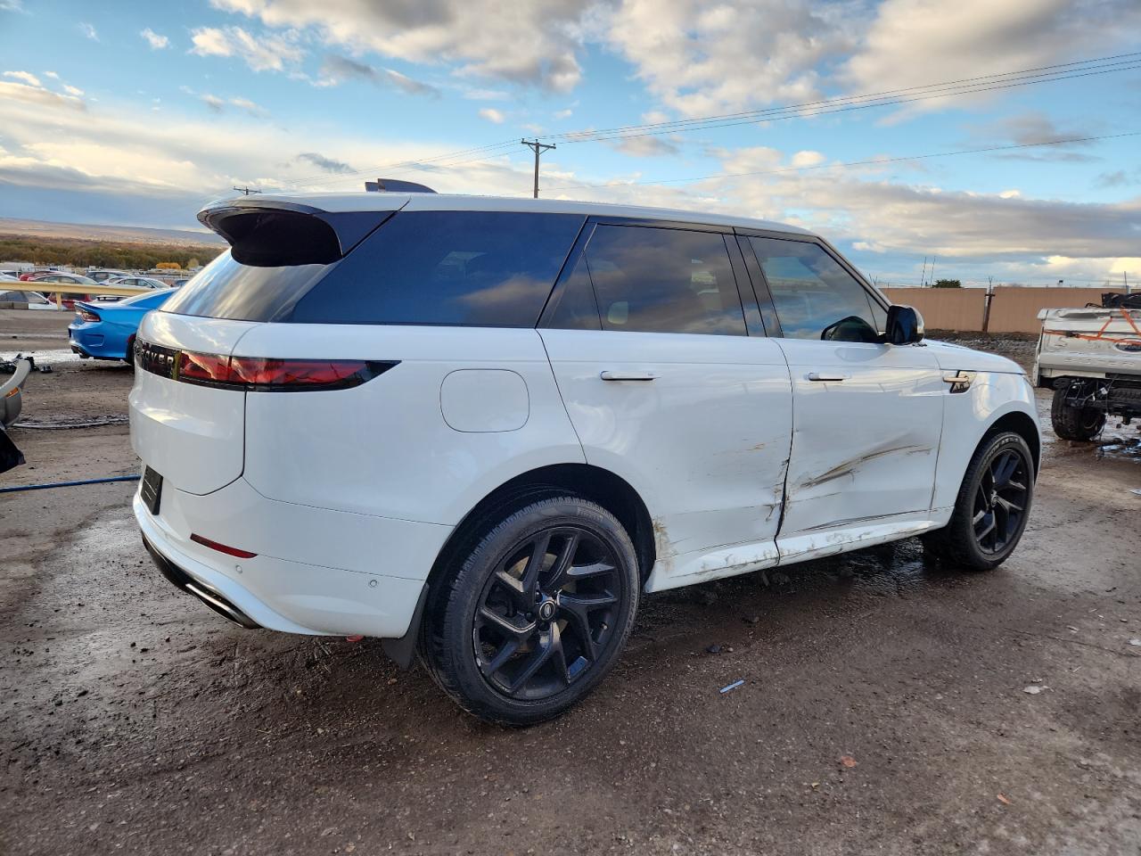 2024 LAND ROVER RANGE ROVER SPORT DYNAMIC SE photo 5