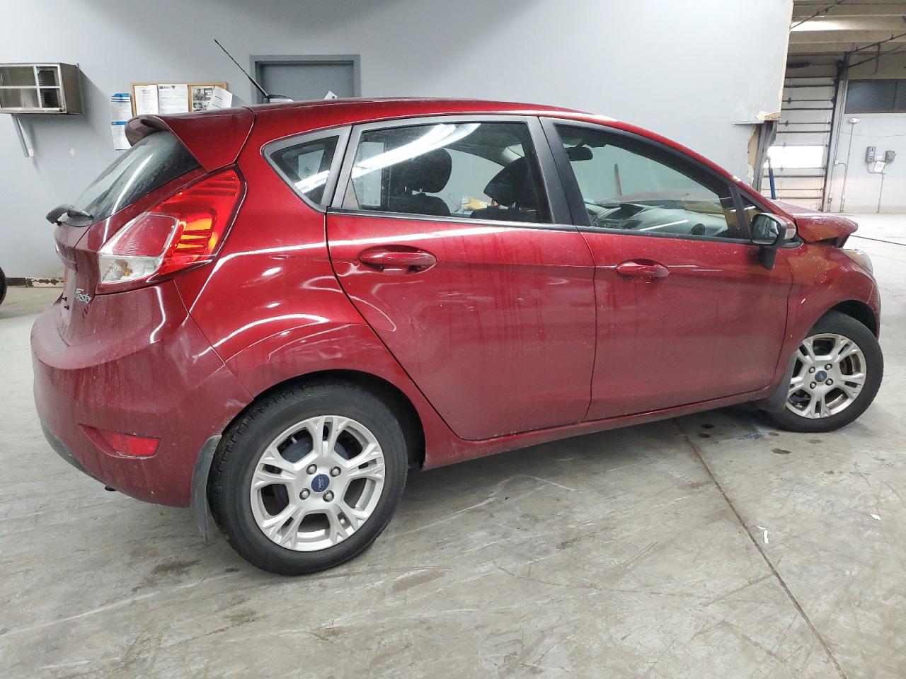 2015 FORD FIESTA SE photo 3