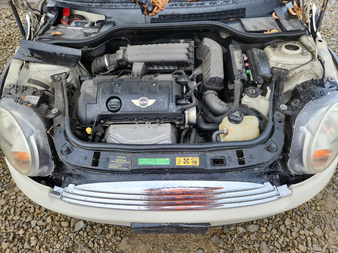 2010 MINI COOPER photo 11