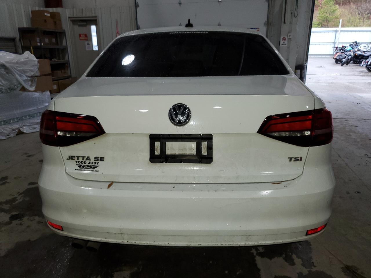 2017 VOLKSWAGEN JETTA SE photo 11