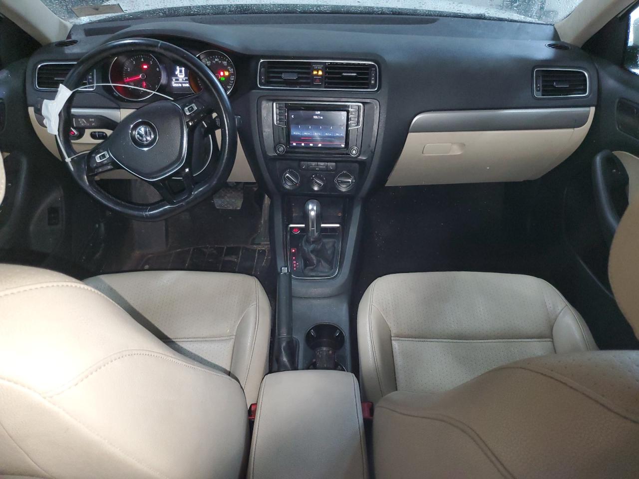 2017 VOLKSWAGEN JETTA SE photo 15
