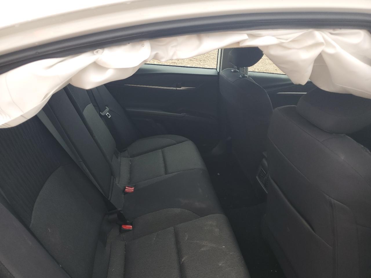 2025 TOYOTA CAMRY XSE photo 19