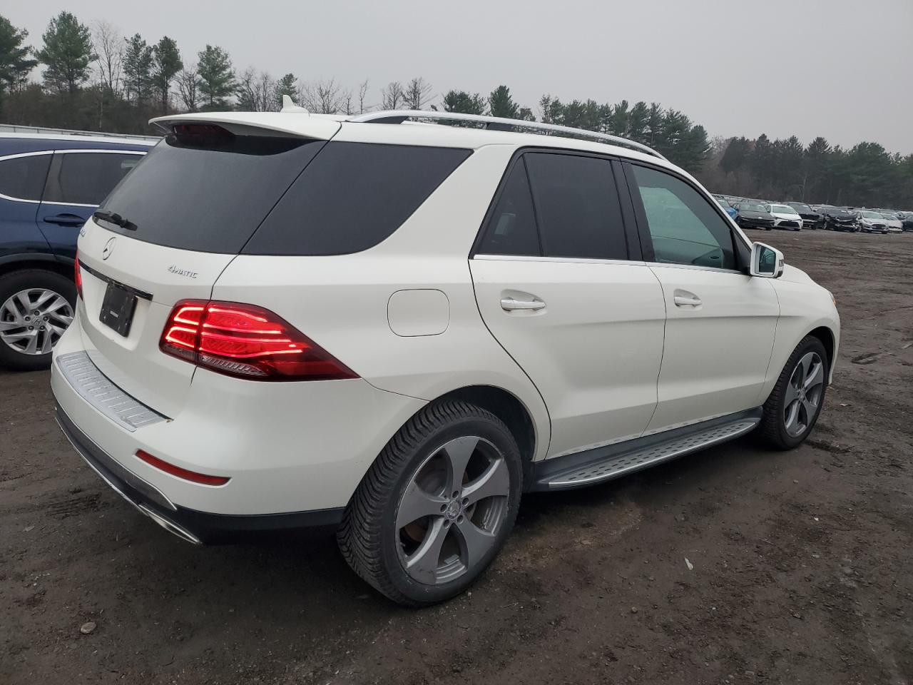 2017 MERCEDES-BENZ GLE 350 4MATIC photo 3