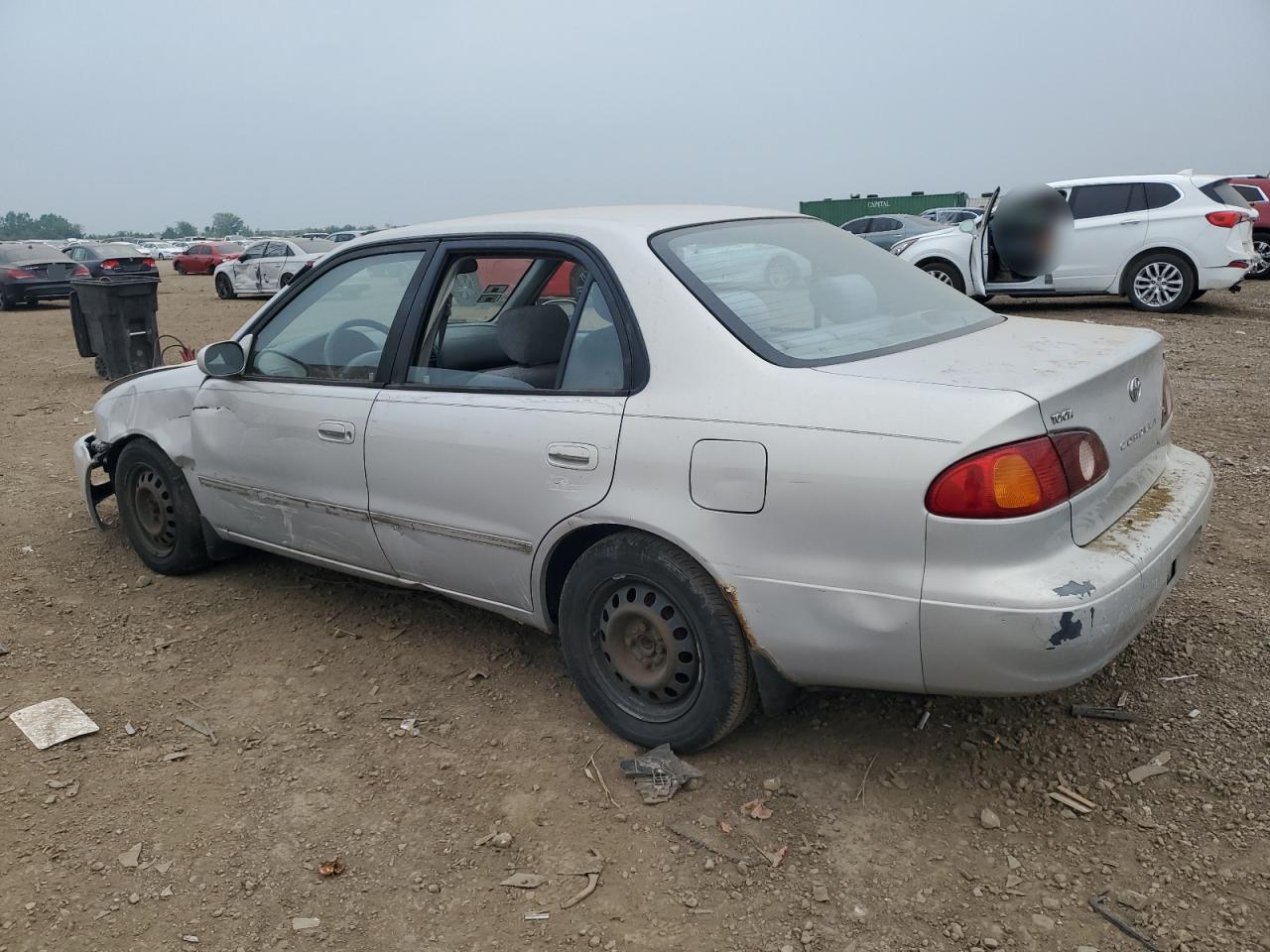2001 TOYOTA COROLLA CE photo 3