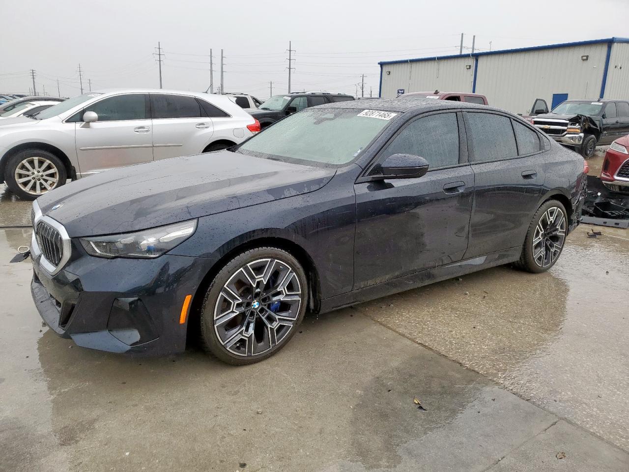 2024 BMW 530