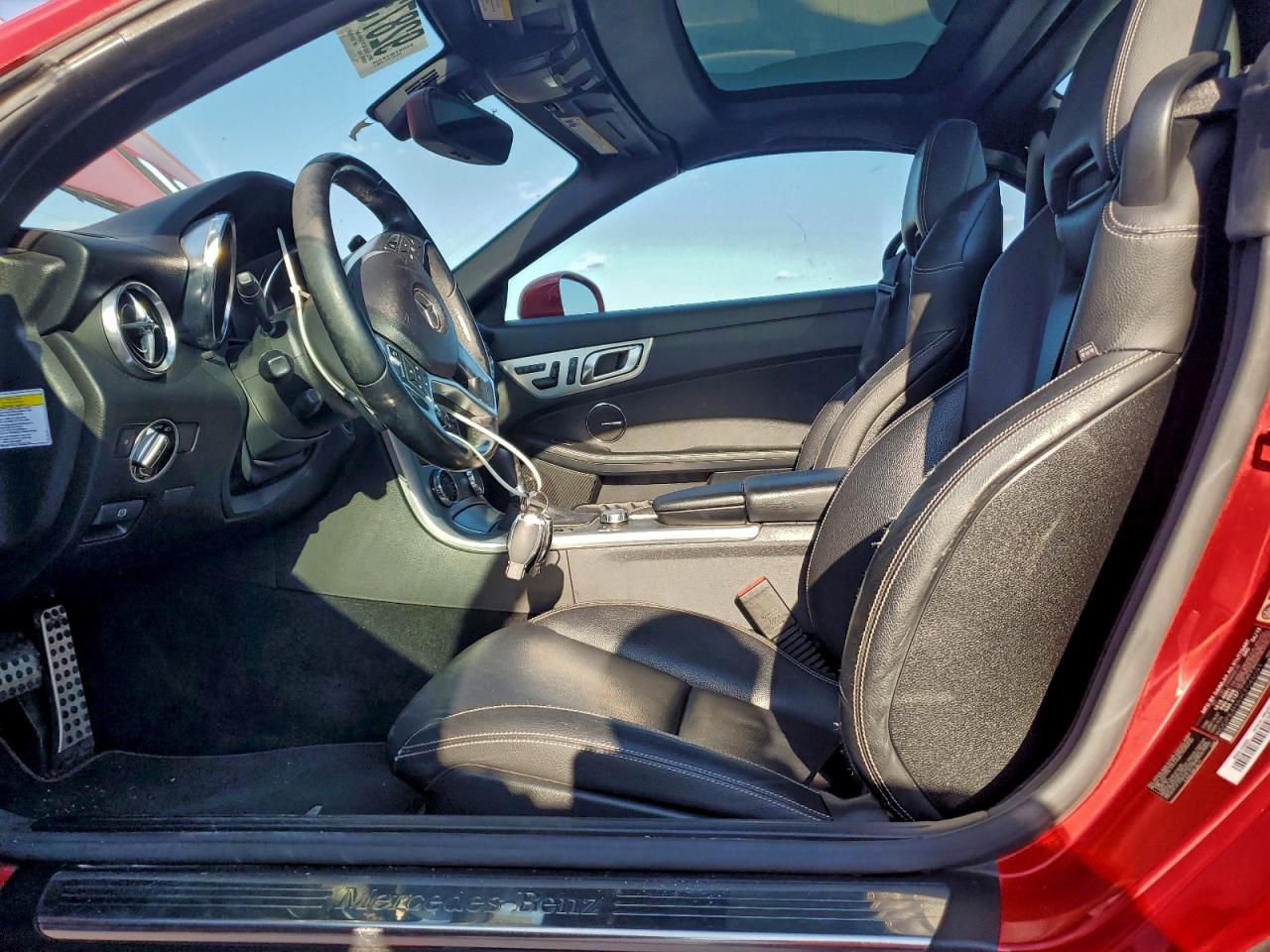 2012 MERCEDES-BENZ SLK 250 photo 13