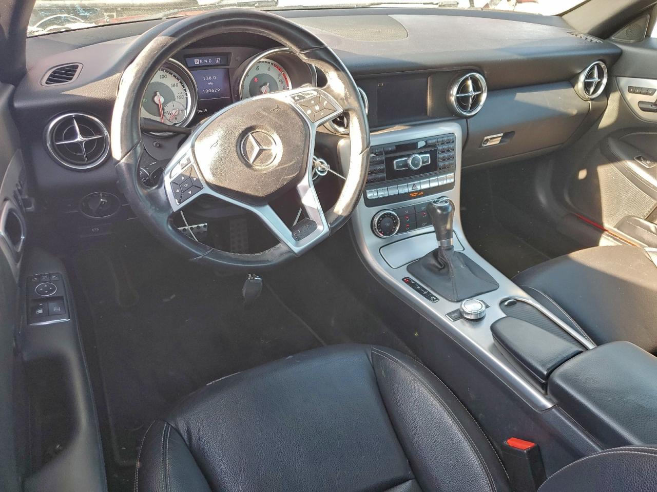 2012 MERCEDES-BENZ SLK 250 photo 15