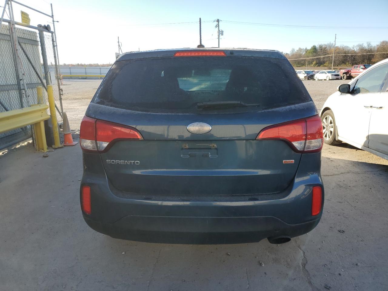2014 KIA SORENTO LX photo 11