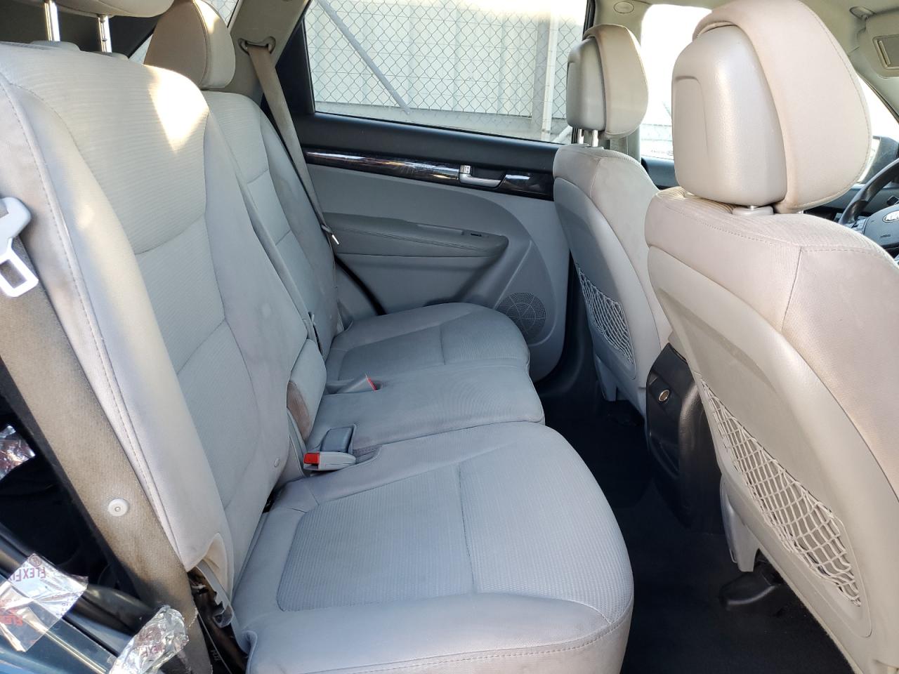 2014 KIA SORENTO LX photo 21