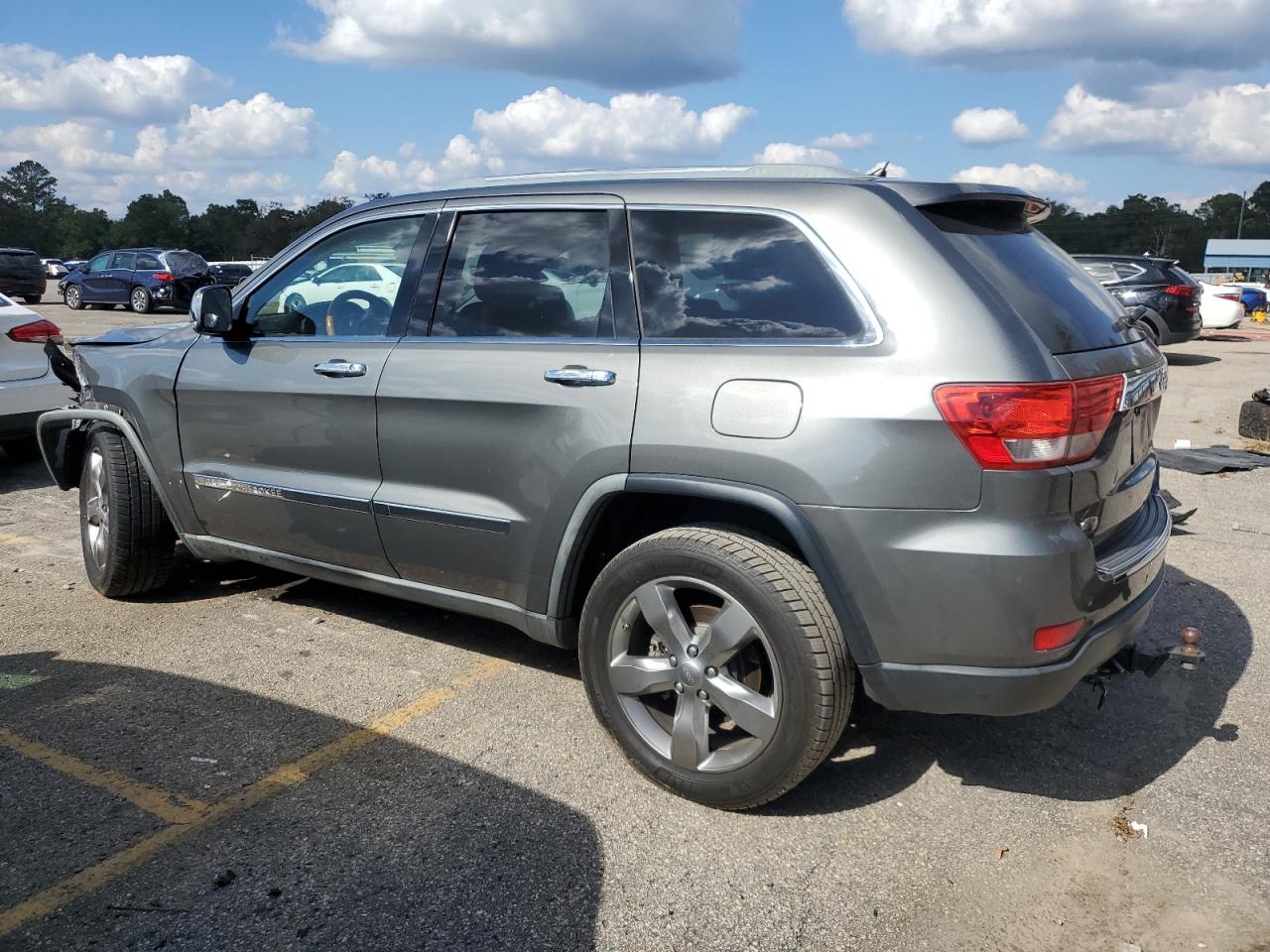 2012 JEEP GRAND CHEROKEE OVERLAND photo 3