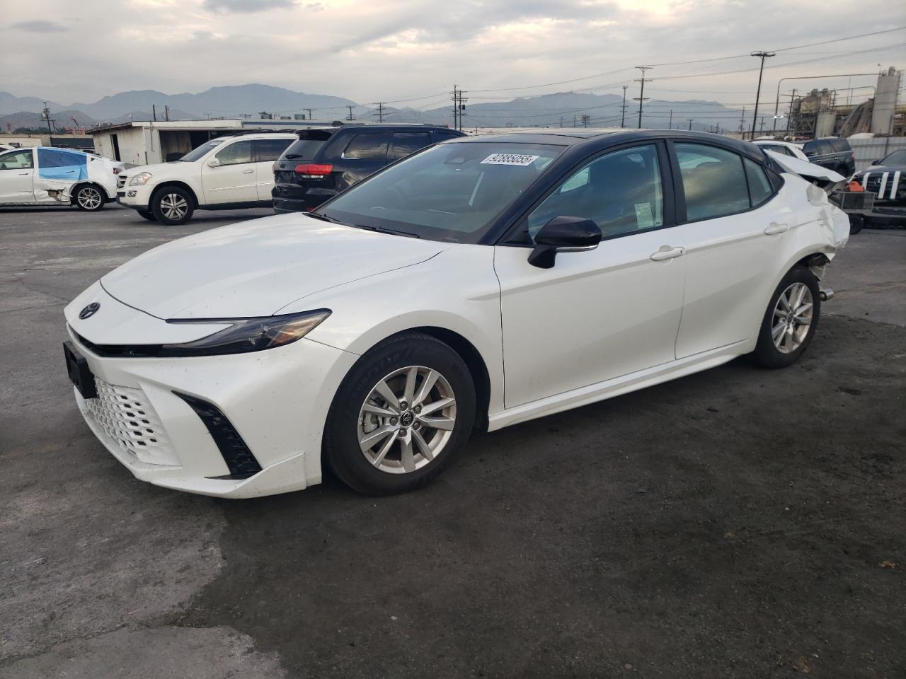2025 TOYOTA CAMRY