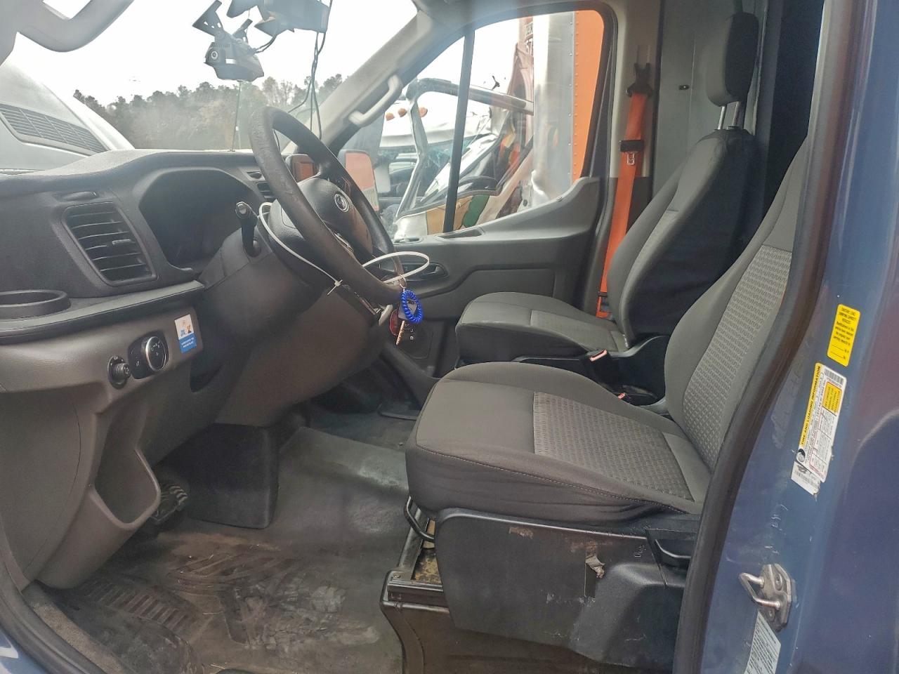 2020 FORD TRANSIT DELIVERY VAN photo 13