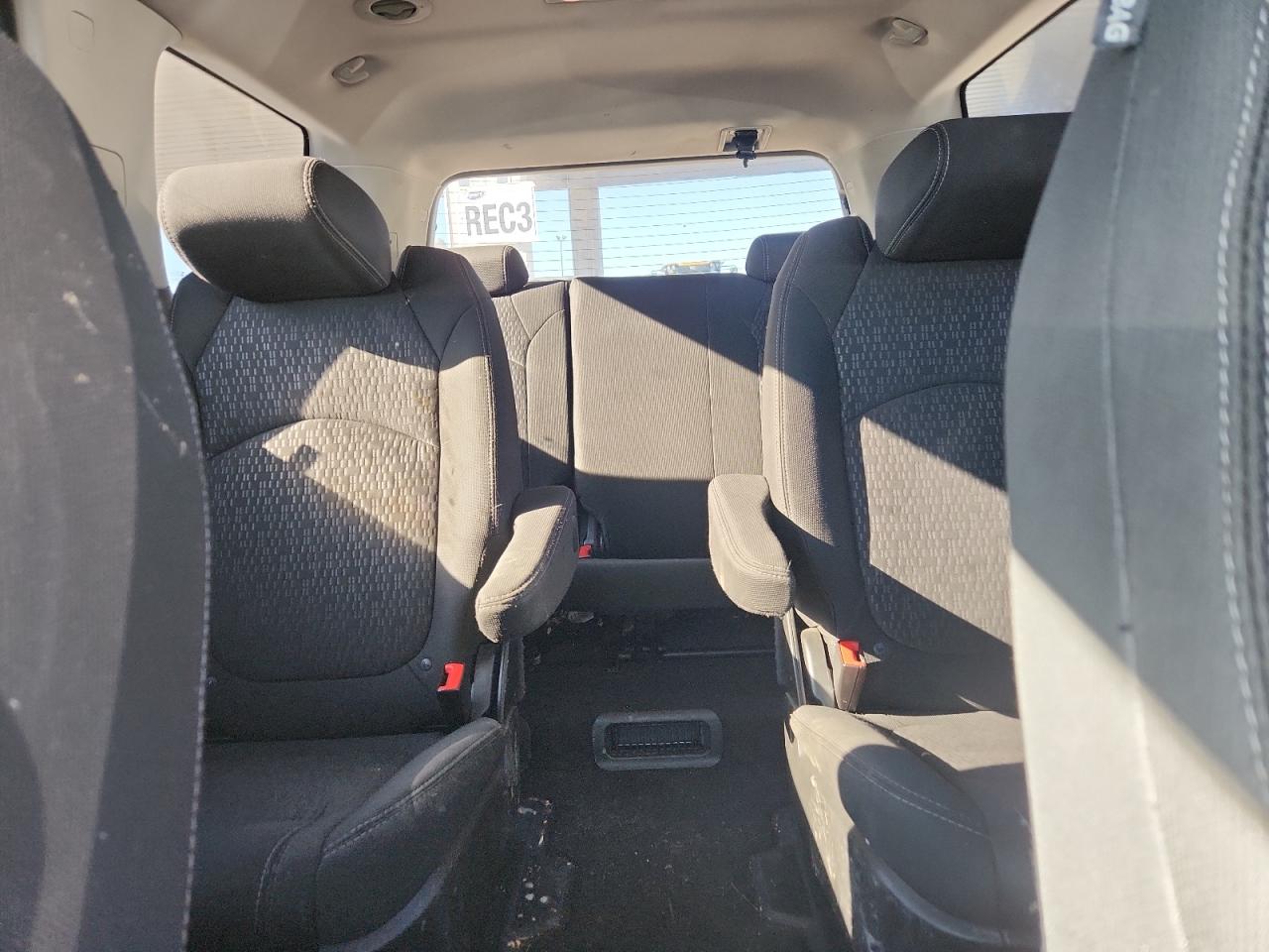 2014 GMC ACADIA SLE photo 19