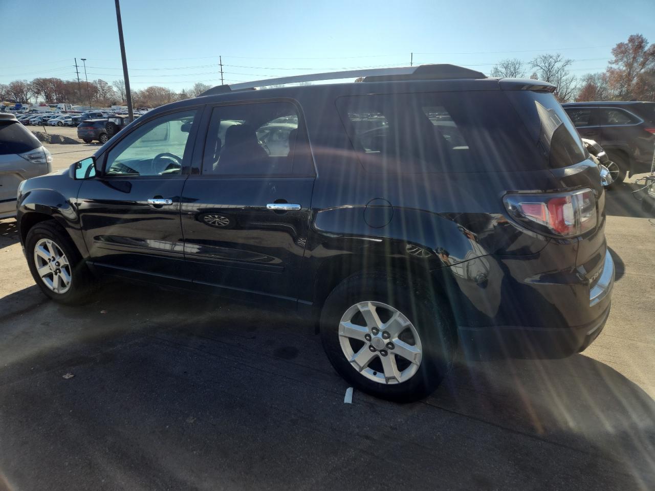 2014 GMC ACADIA SLE photo 3