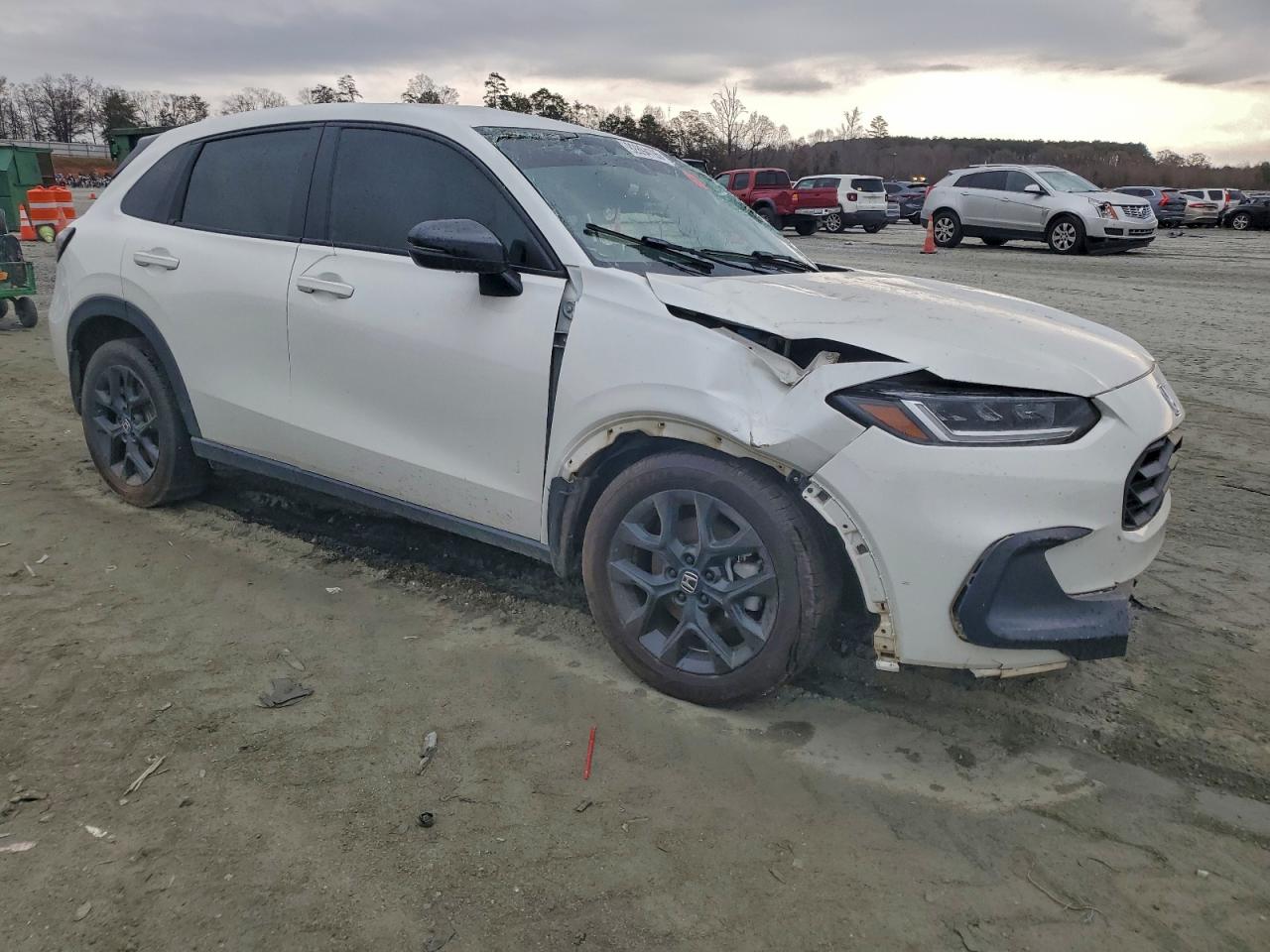 2024 HONDA HR-V SPORT photo 4