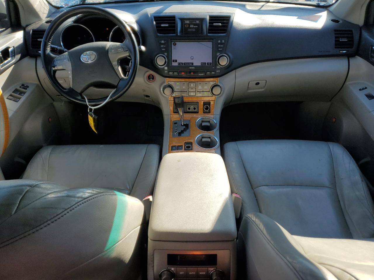 2010 TOYOTA HIGHLANDER HYBRID LIMITED photo 8
