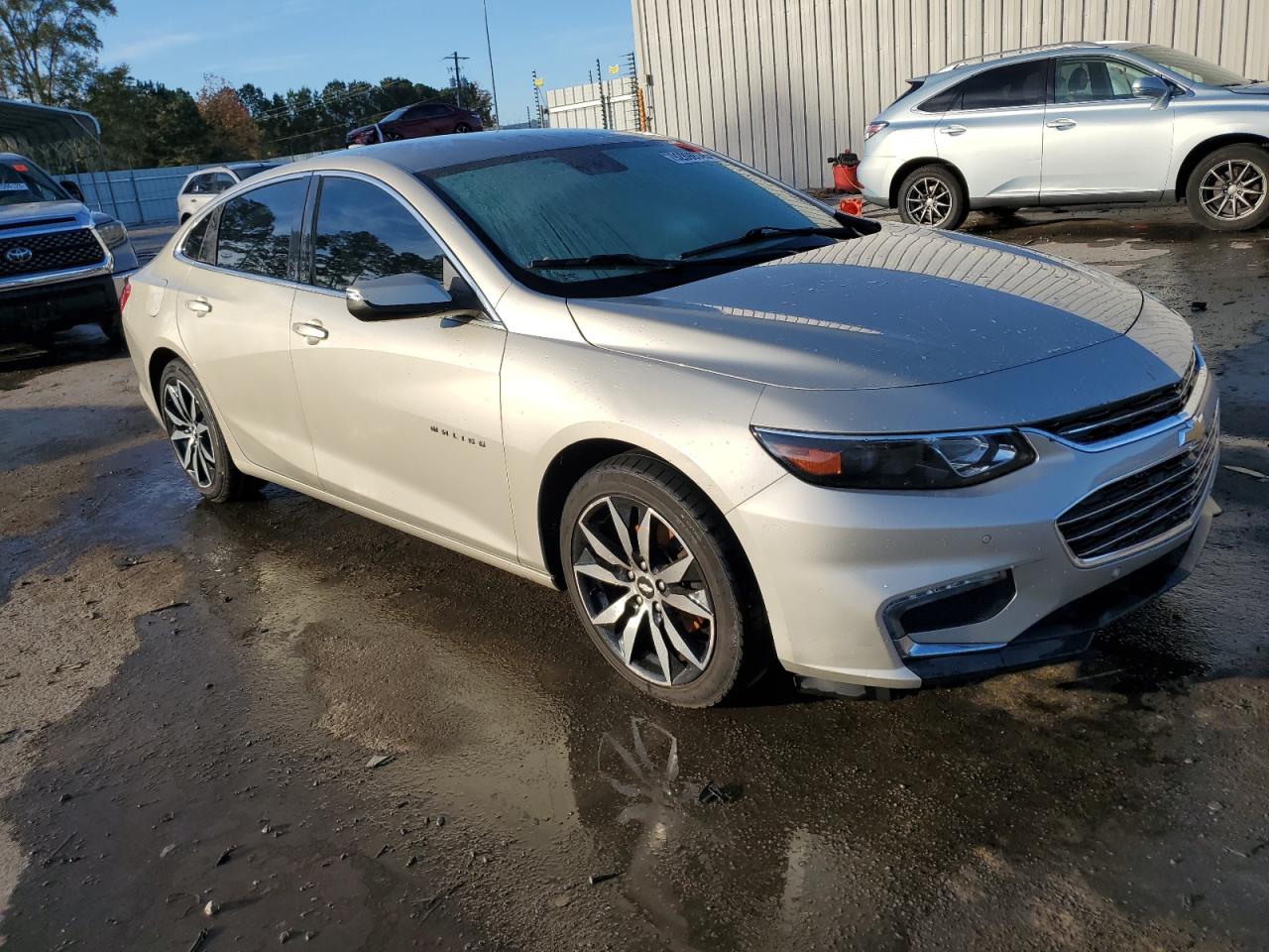 2016 CHEVROLET MALIBU LT photo 4