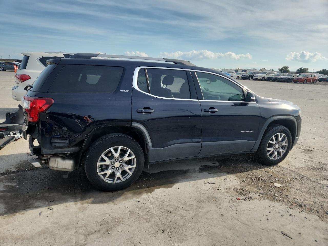 2021 GMC ACADIA SLT photo 5