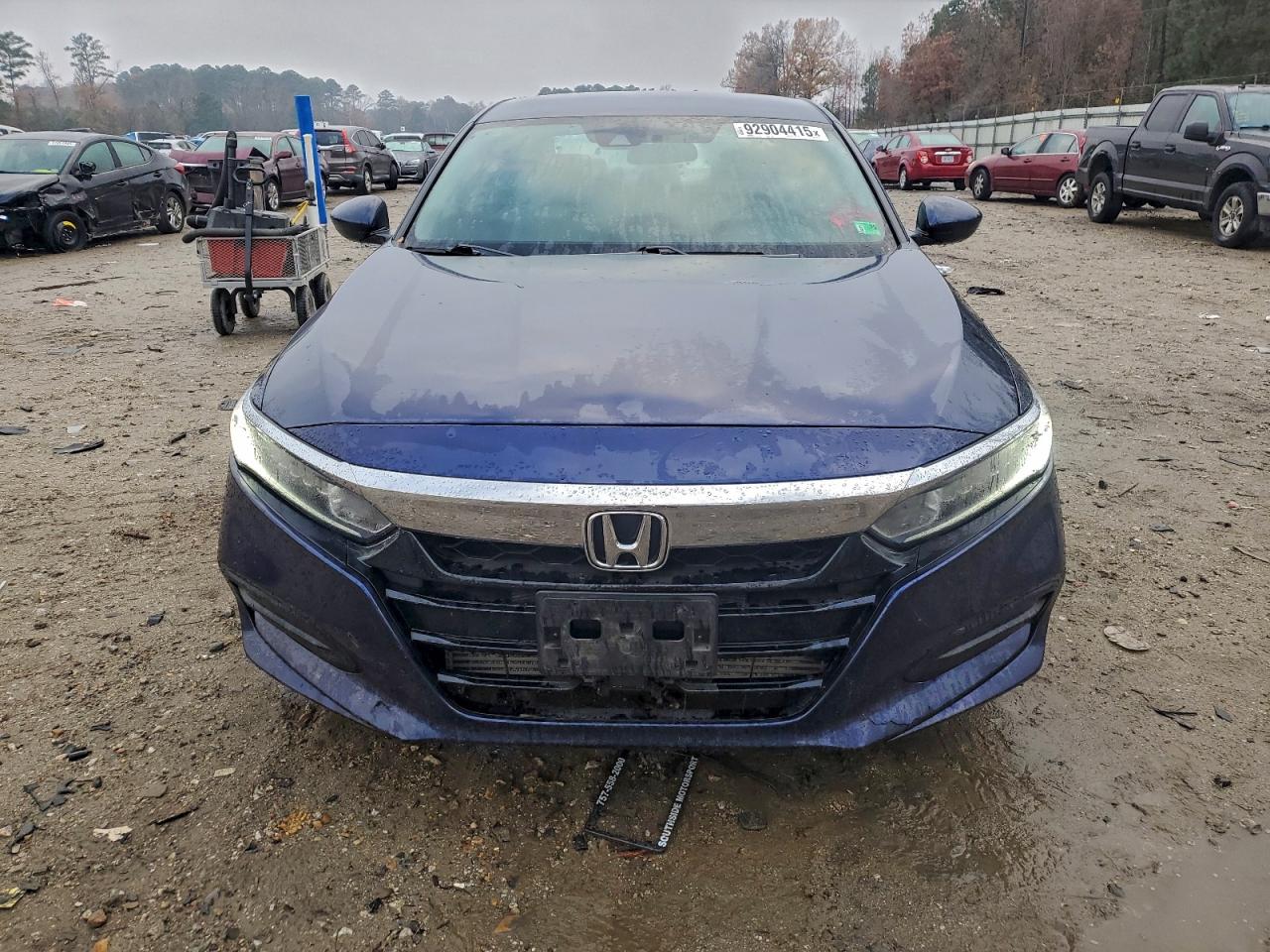 2018 HONDA ACCORD LX photo 5