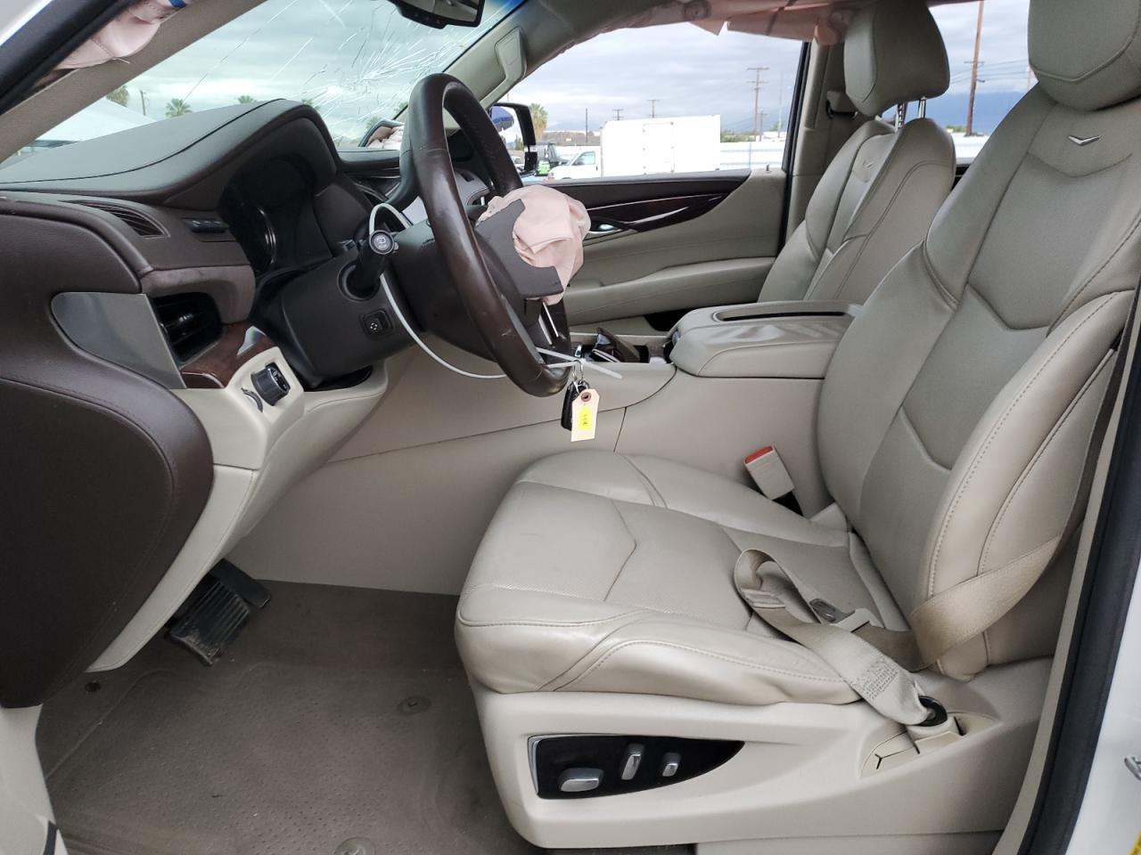 2016 CADILLAC ESCALADE ESV PREMIUM photo 7
