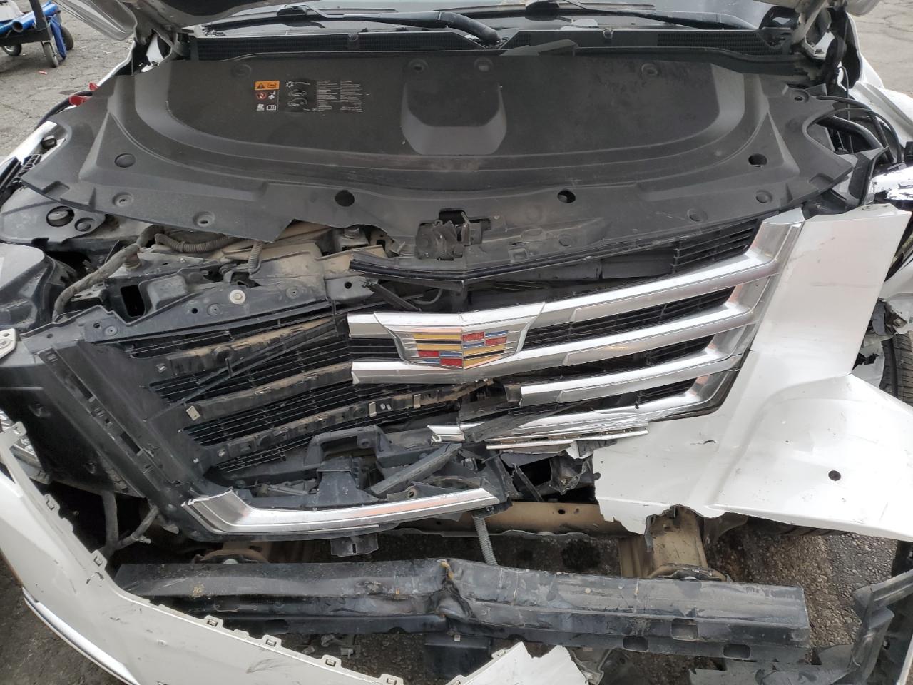 2016 CADILLAC ESCALADE ESV PREMIUM photo 11