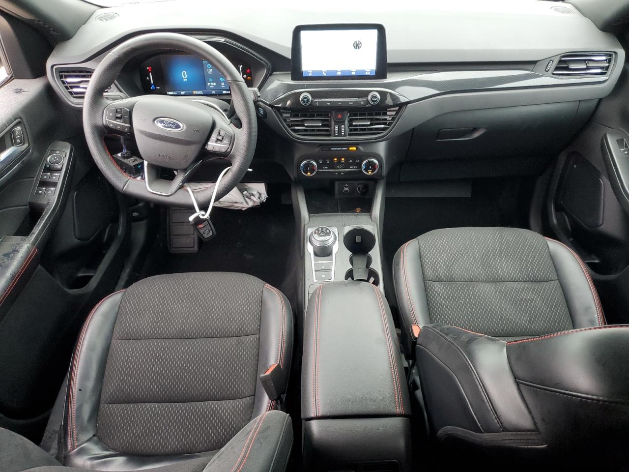 2025 FORD ESCAPE ST LINE photo 8