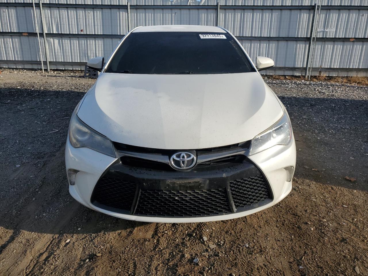 2017 TOYOTA CAMRY photo 5
