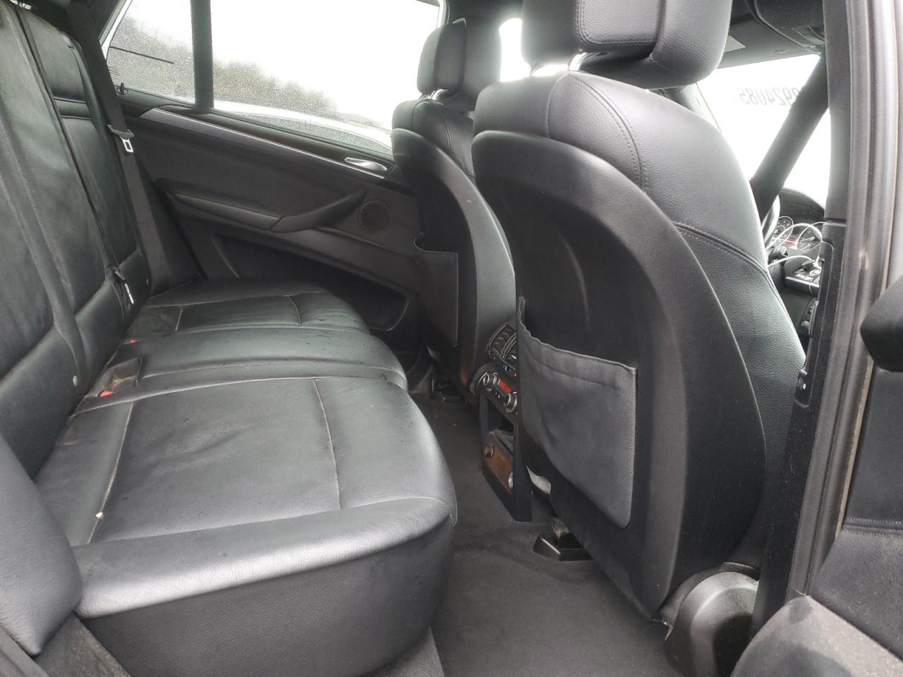 2012 BMW X5 XDRIVE35I photo 11