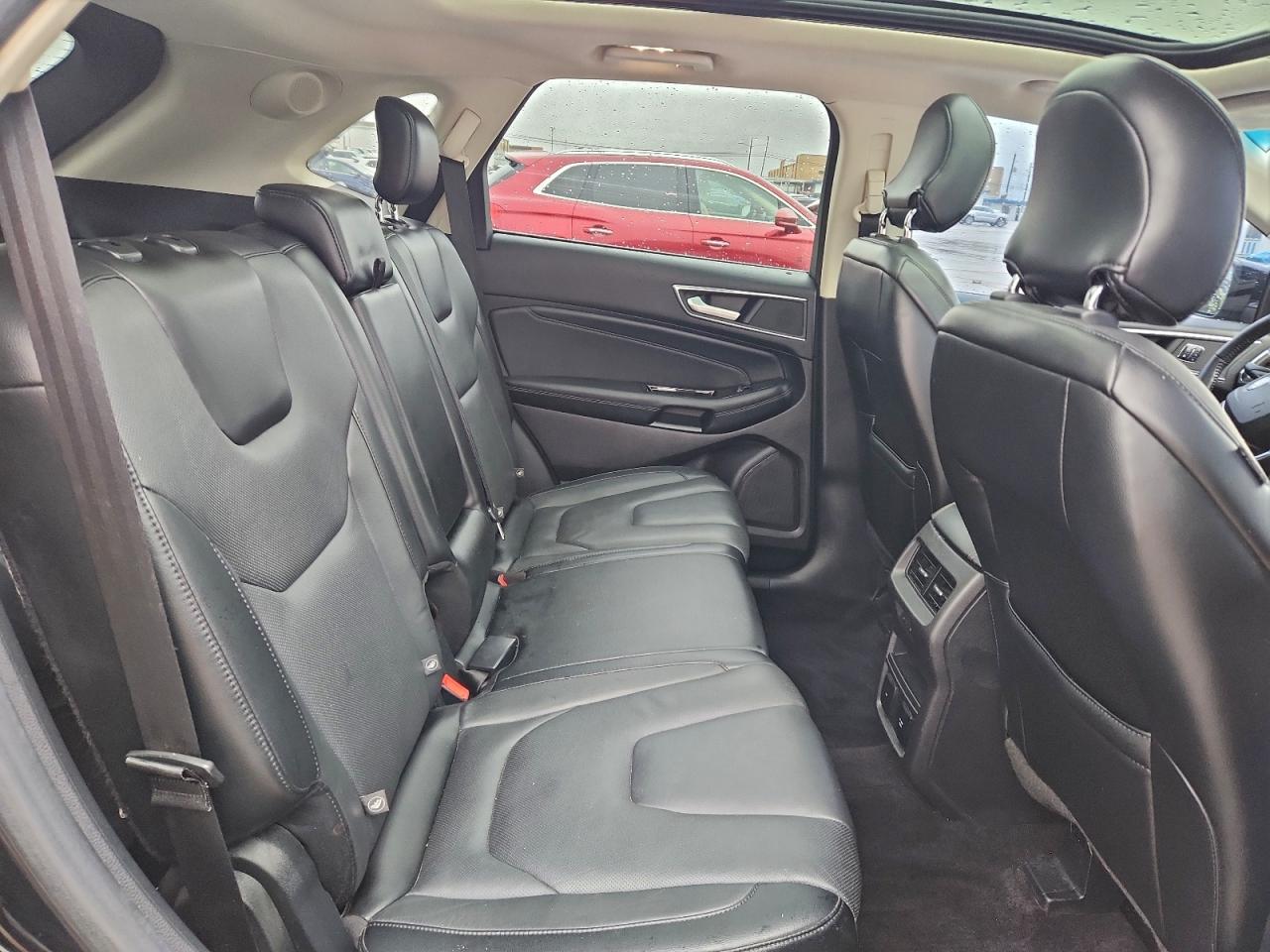 2017 FORD EDGE TITANIUM photo 31