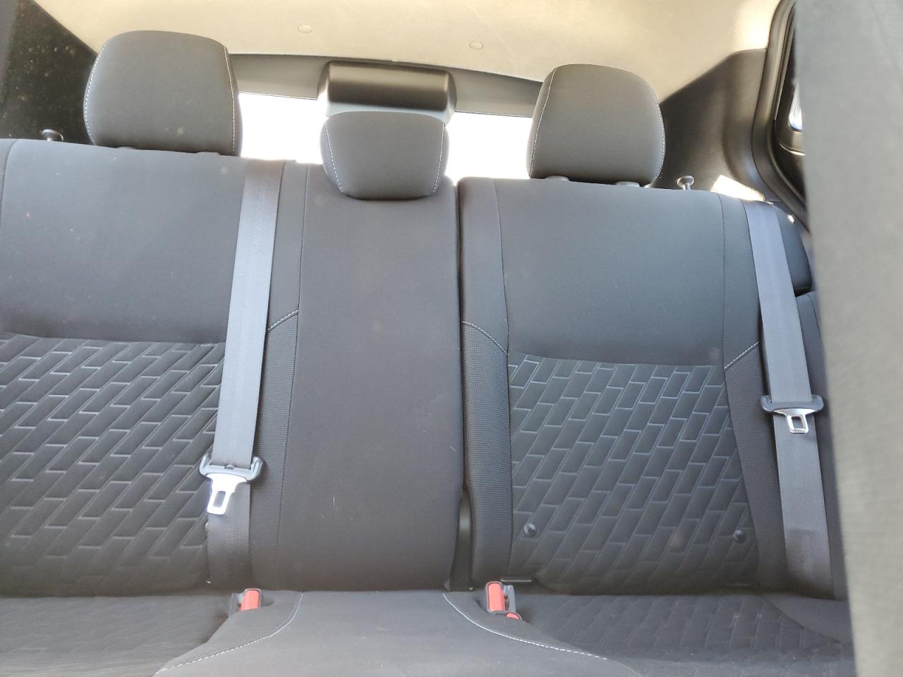 2021 NISSAN KICKS SV photo 19