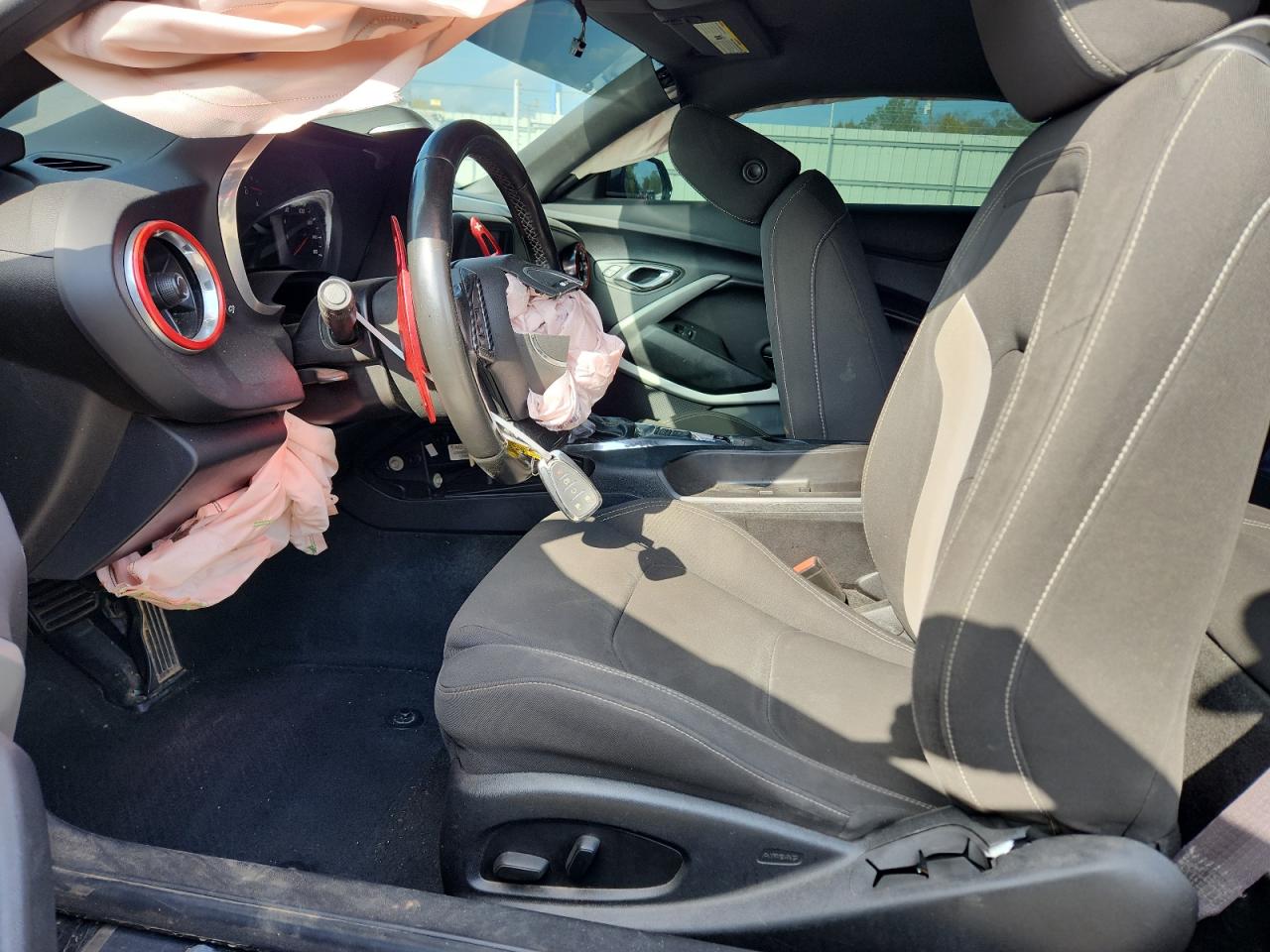 2016 CHEVROLET CAMARO LT photo 13