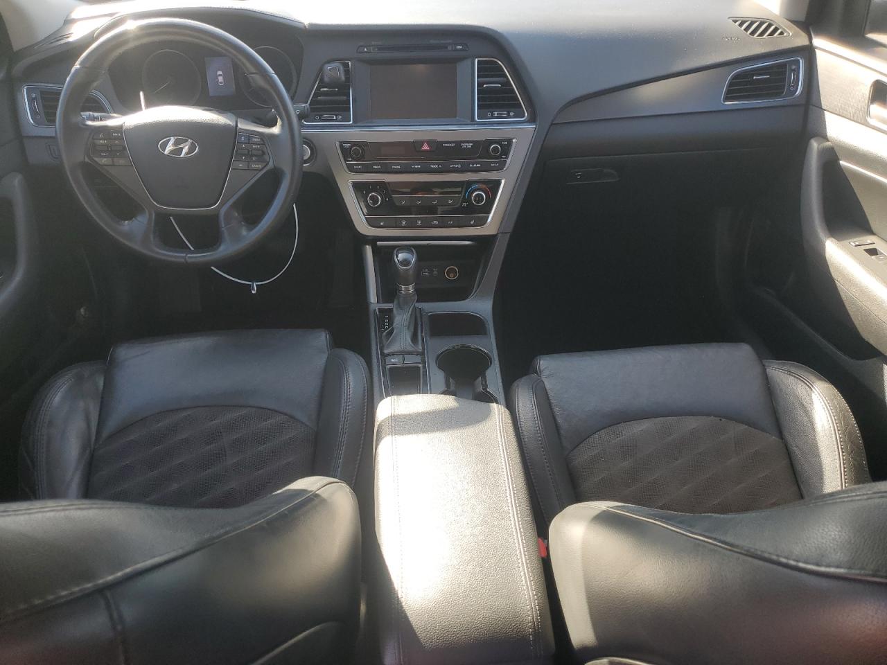 2016 HYUNDAI SONATA SPORT photo 15