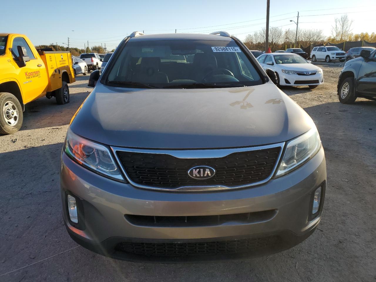 2015 KIA SORENTO LX photo 5