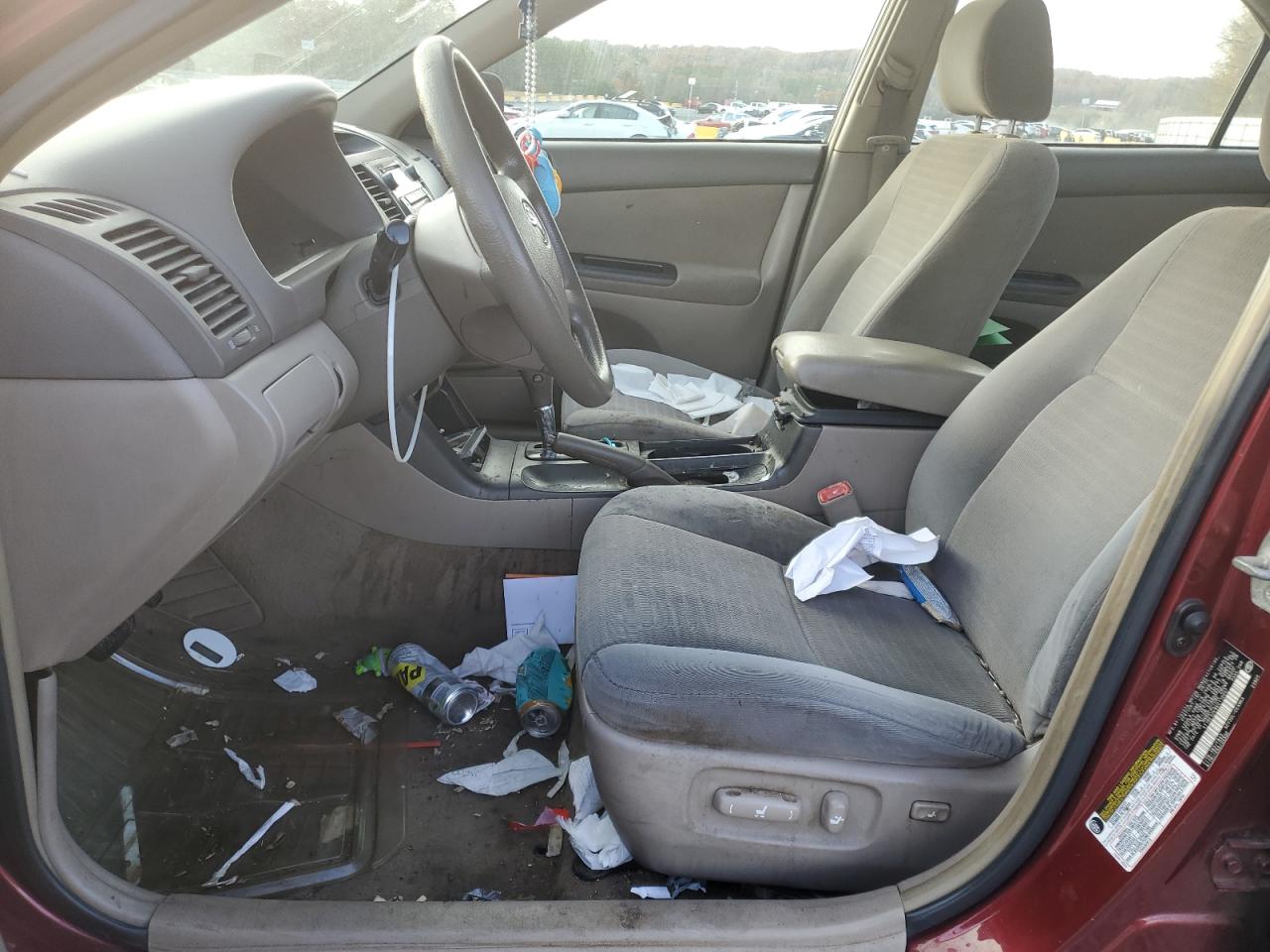 2006 TOYOTA CAMRY LE photo 13
