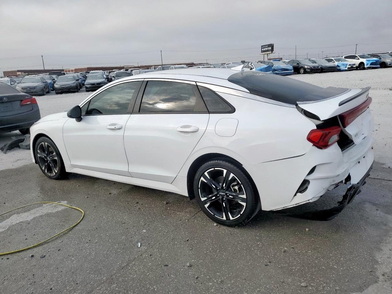 2023 KIA K5 GT-LINE photo 4