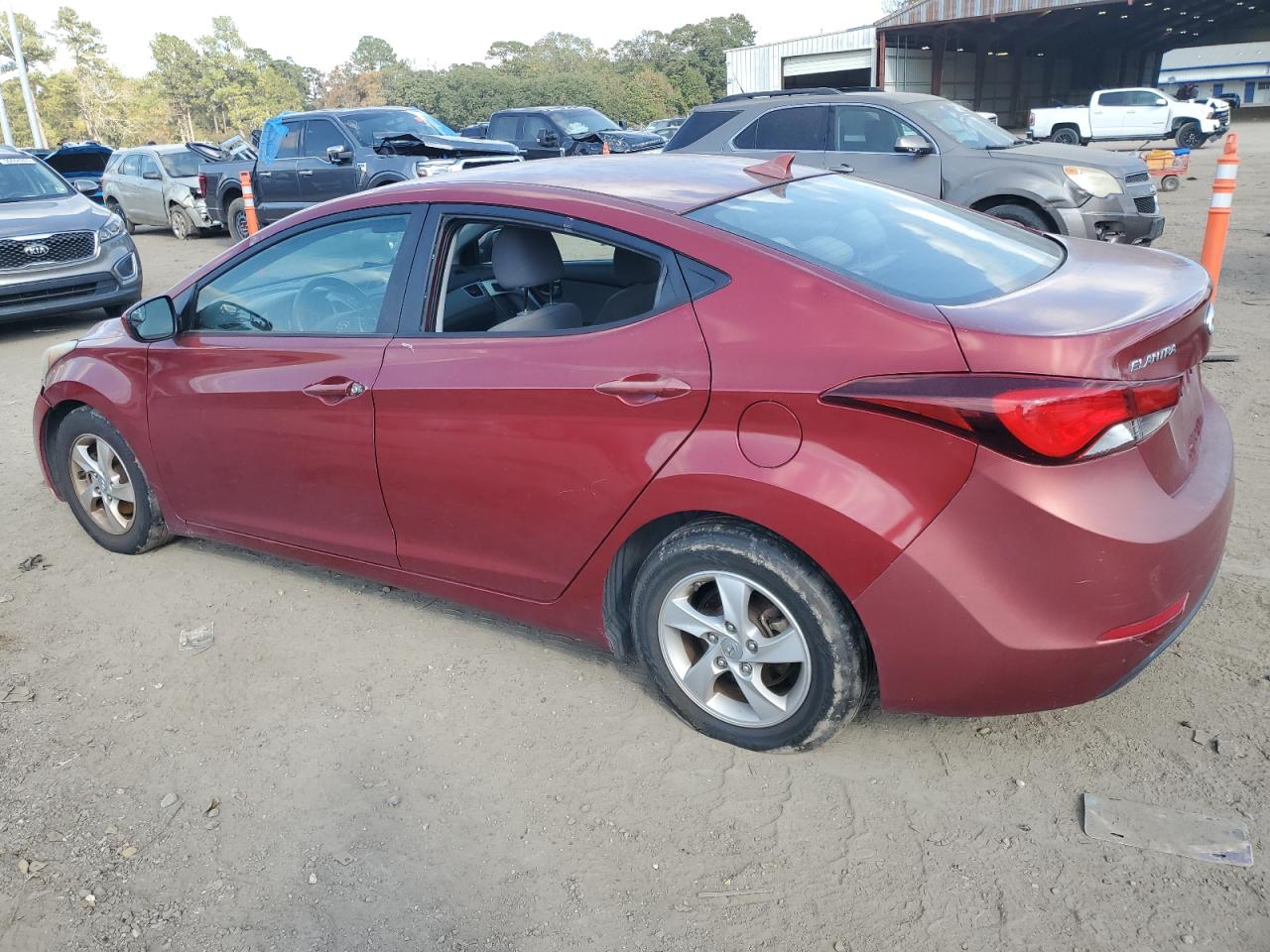 2014 HYUNDAI ELANTRA SE photo 3