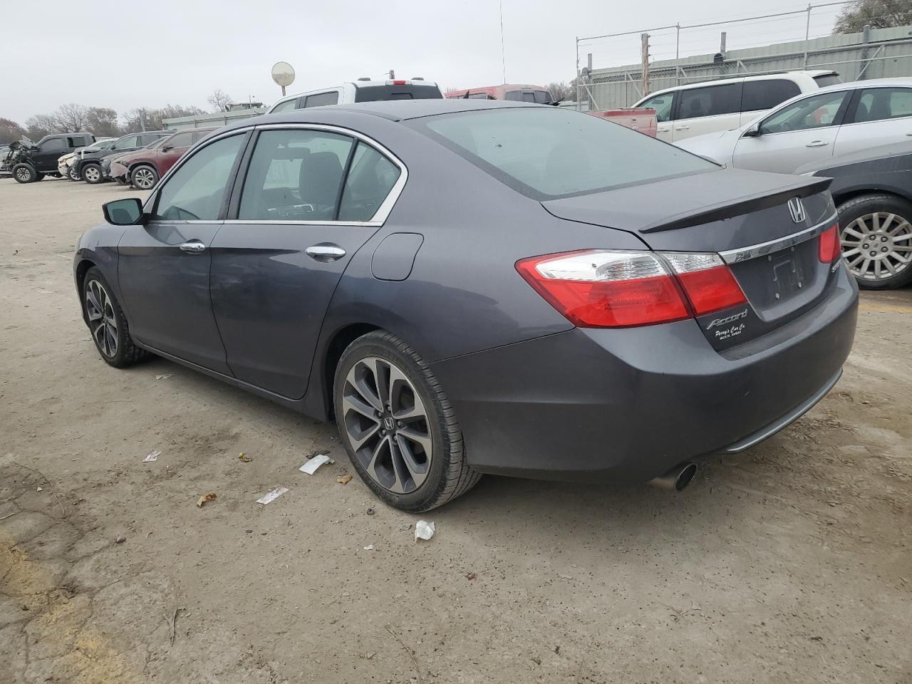 2015 HONDA ACCORD SPORT photo 3