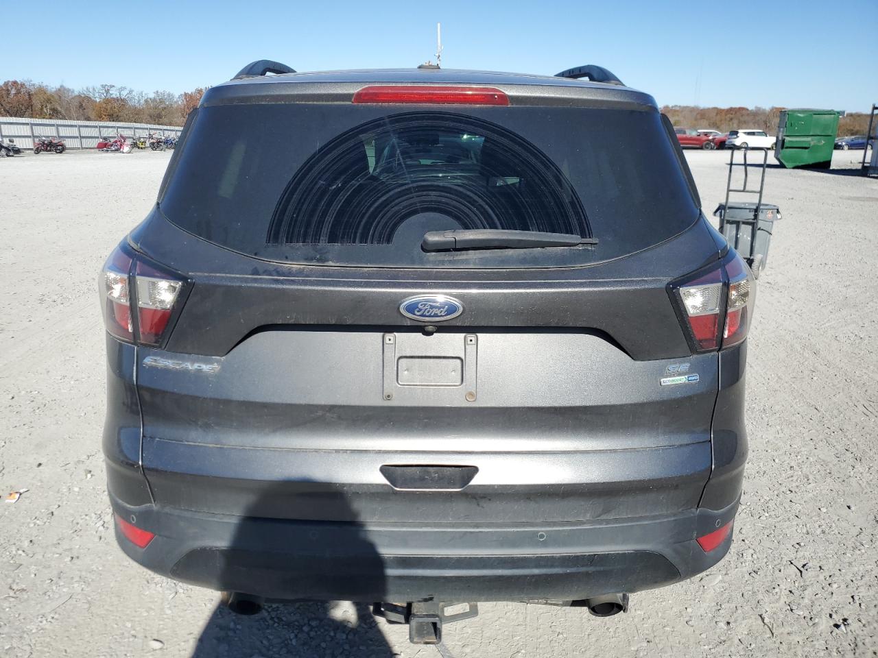 2017 FORD ESCAPE SE photo 6