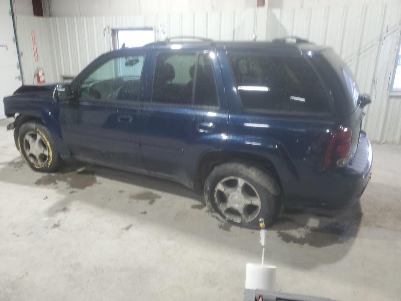 2008 CHEVROLET TRAILBLAZER LS photo 2