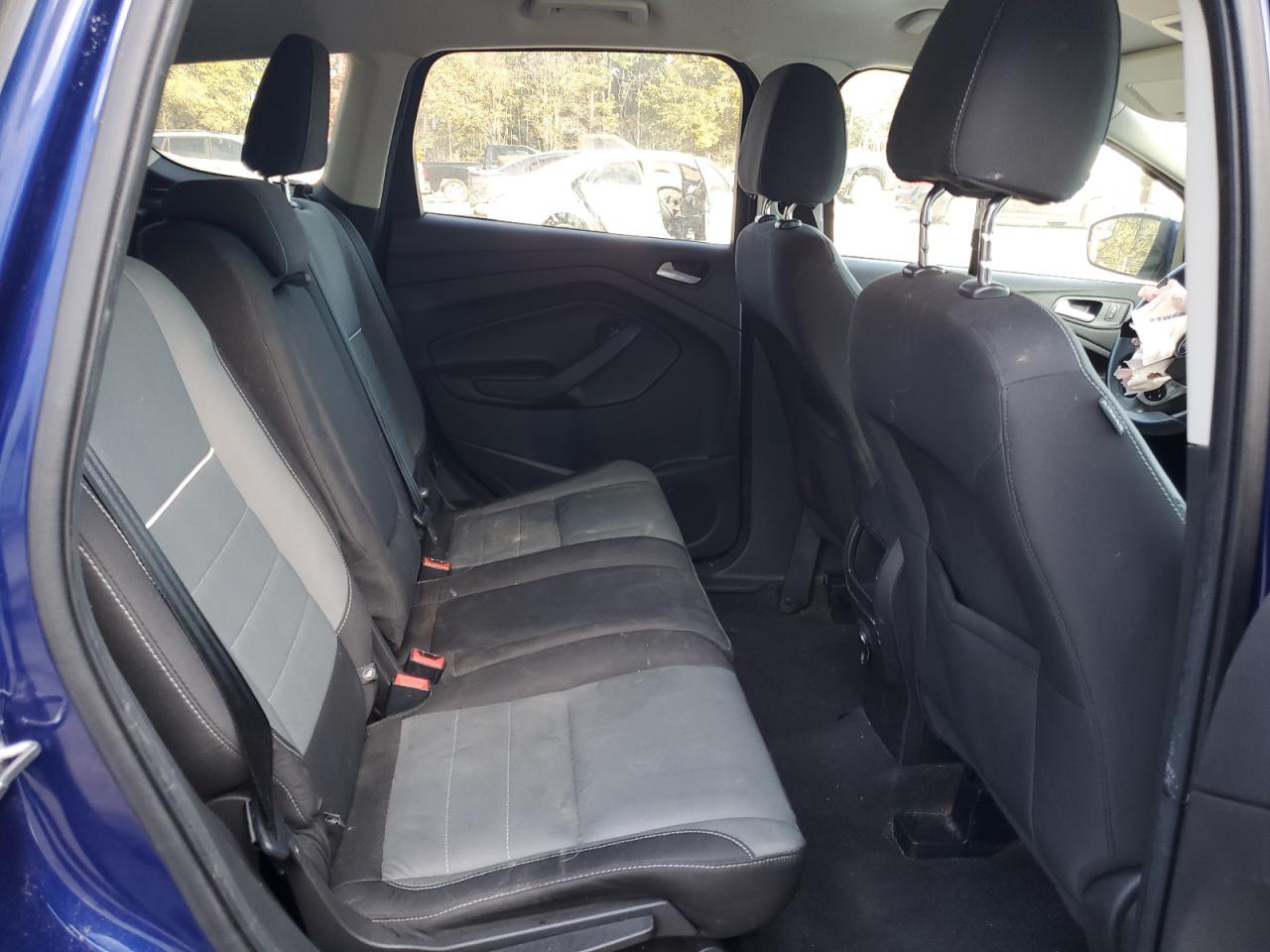 2015 FORD ESCAPE SE photo 31
