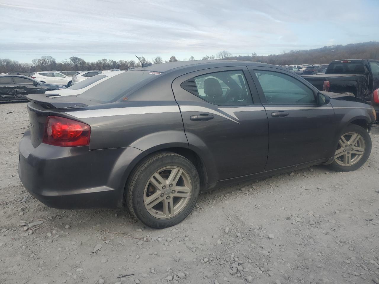 2014 DODGE AVENGER SE photo 3