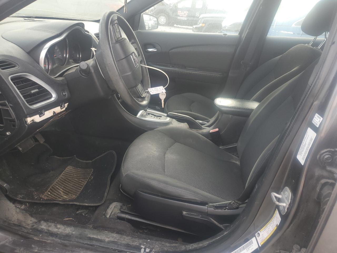 2014 DODGE AVENGER SE photo 7