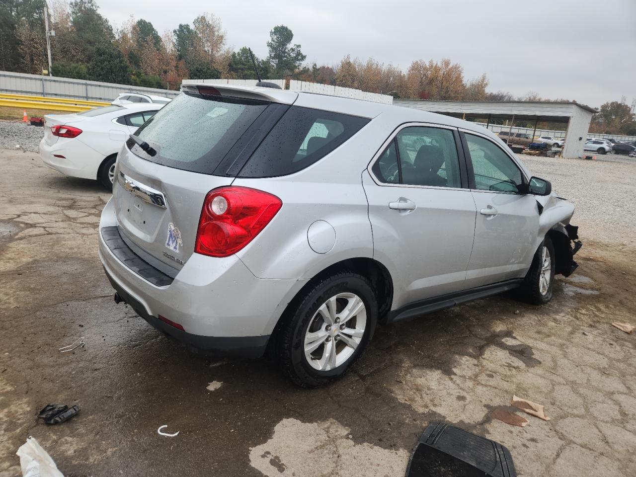 2015 CHEVROLET EQUINOX LS photo 3